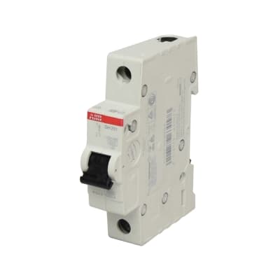 Imagen referencial de la serie: Interruptor termomagnético ABB 2CDS211001R0104 · 1x10A 6kA 230/400V tipo C DIN