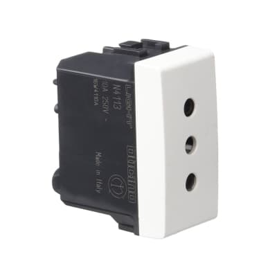 Dado tomacorriente BTICINO N4113 · 2P+T (3 en LINEA) 10A 250V 1MOD LIVING LIGHT blanco