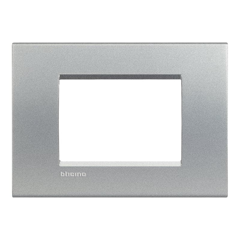 Placa tecnopolimero BTICINO LNA4803TE · 3 mod. LIVING-LIGHT