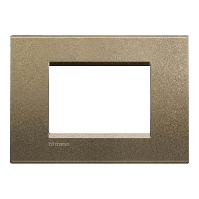 Placa metal BTICINO LNA4803SQ · 3 mod LIVING-LIGHT rectangular square