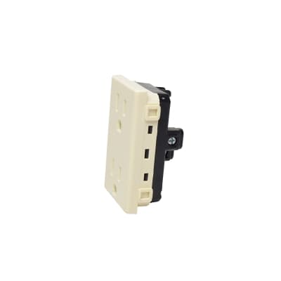 Tomacorriente UL duplex BTICINO AM5115DSM · 2P+T 15A-127/250V 3 mód. MÀTIX marfil