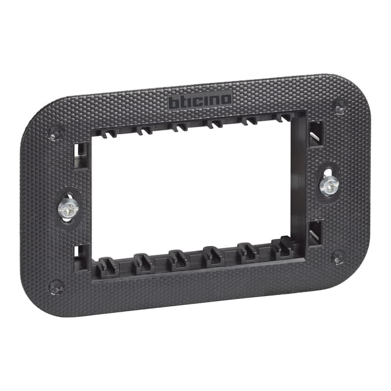 Soporte BTICINO K4703 · 3 mod. LIVING now