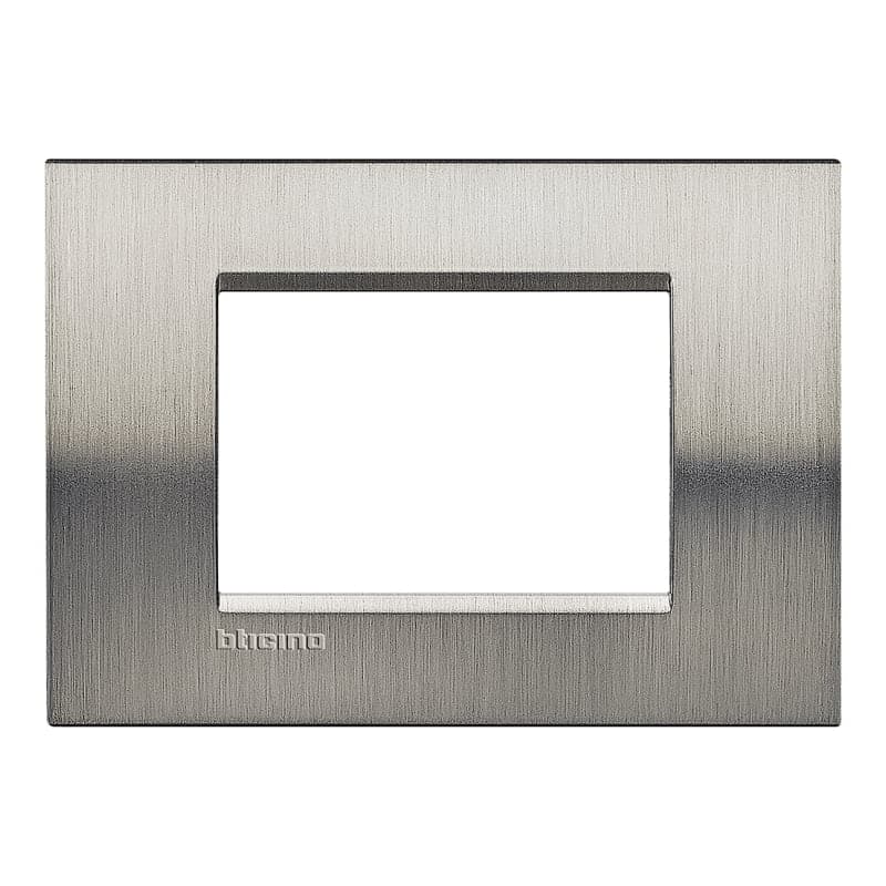 Placa BTICINO LNA4803ACS · 3 módulos LIVING-LIGHT rectangular acero cepillado