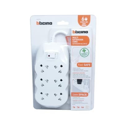 Extensión BTICINO S3652PS · 6 tomas universal+tierra 3m