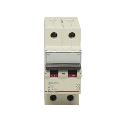 Interruptor termomagnético BTICINO FN820YC20 · 2P C20 10/6kA 220/440V C DIN btdin