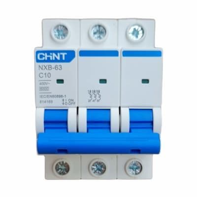Interruptor termomagnético CHINT NXB-63 · 3P 10A curva C 6kA (NXB-63-3P-C10)