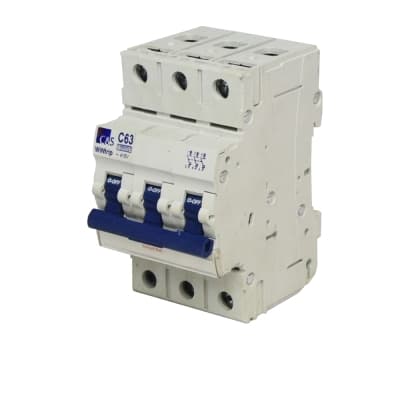 Interruptor termomagnético CONTROL SWITCHGEAR CSMB3C63 · 3x63A 10kA 240/415V tipo C DIN