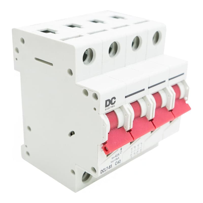 Interruptor termomagnético DC SOLAR ENERGY · 40A 4P 1500VDC (DCSOLAR-TERMOMAG-40A-4P-1500VDC)