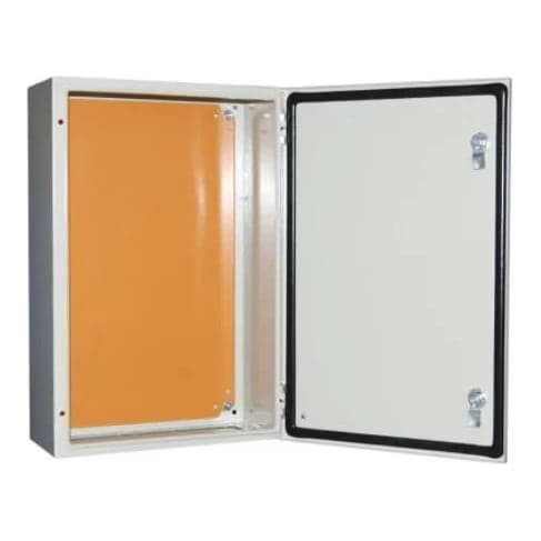 Imagen referencial de la serie: Tablero metálico hermético FNX ST25315 · 300x250x150mm con placa base, RAL7035