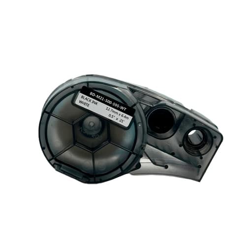 Imagen referencial de la serie: Cinta compatible Brady BMP21-PLUS PT-M21-500-595-WT-BK · 12mm x 6.4m blanca