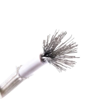 Imagen referencial de la serie: Cable silicona con fibra de vidrio estañado ITALIAN-CABLE-COMPANY · 1x1.5mm², 500V 180°C, blanco, x rollo (ICC-CABLE-SILICONA-1.5MM-500V-1X1.5MM-180-BLANCO)
