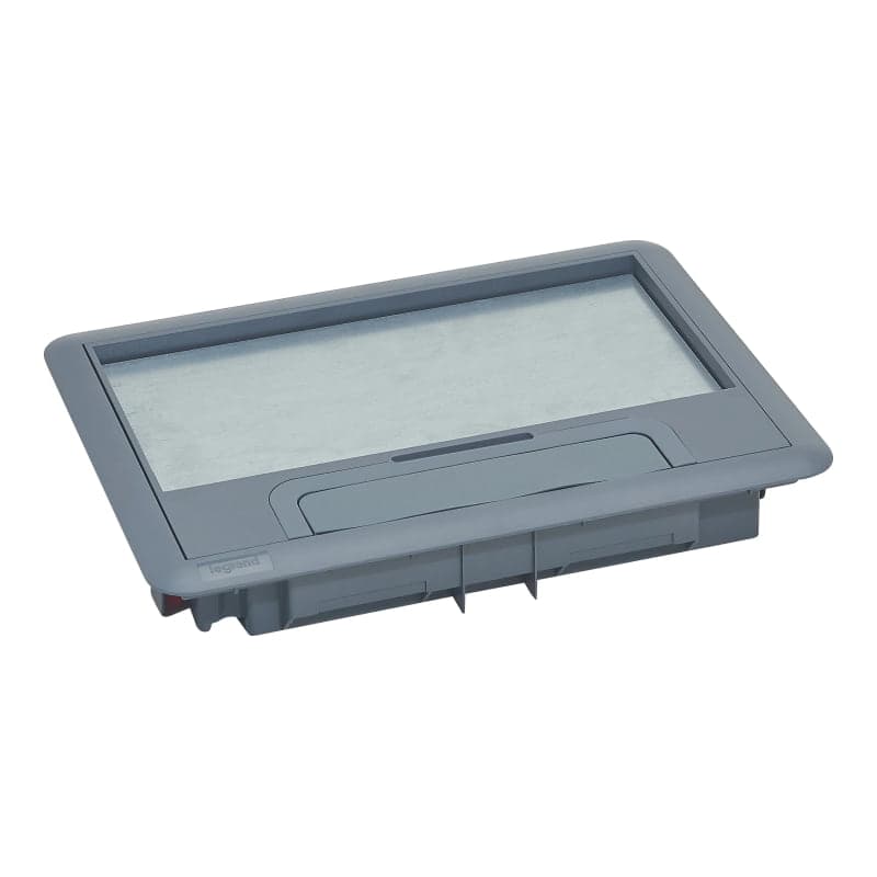 Tapa plástica caja std LEGRAND 088000 · 8/12M