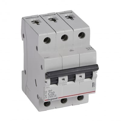 Interruptor termomagnético para riel DIN LEGRAND 419887 · RX3 C32 3x32A 10kA/230VAC