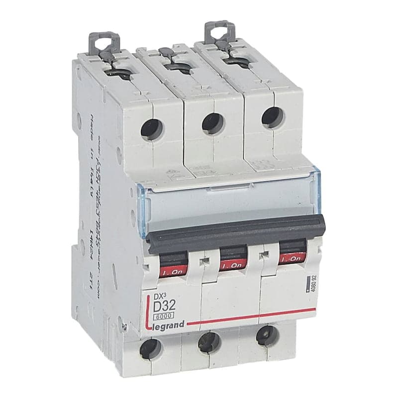 Interruptor termomagnético DIN LEGRAND 408092 · DX3 6000 D32, 3x32A, IEC 60947, 25kA/230VAC - 10kA/400VAC