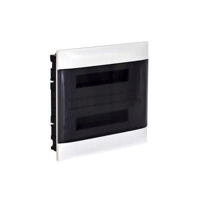 Tablero practibox LEGRAND 135002 · 24 polos para empotrar puerta blanca