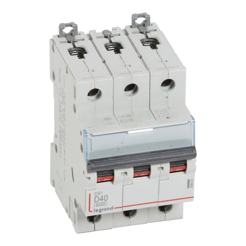 Interruptor termomagnético DIN LEGRAND 408093 · DX3 6000 D40, 3x40A, IEC 60947, 25kA/230VAC - 10kA/400VAC