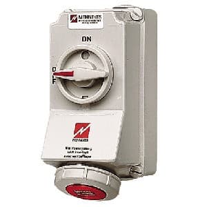 Toma visible MENNEKES 5605A · 32A 3P+T 415V con interruptor por enclavamiento mecánico rojo 6H IP