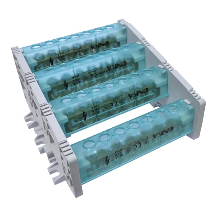 Imagen referencial de la serie: Bornera de distribución ONKA · 160A 4 polos 12 huecos, con cubierta (ONKA-BORNERA-DISTRIB-160A-12H)
