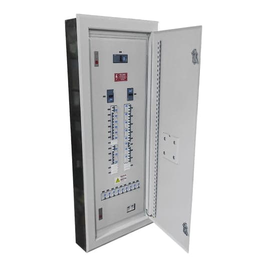 Imagen referencial de la serie: Tablero empotrado OWA TE56P6PFZIGF1FID-3F · 56 polos + ig + 1FID 3F + 6 para itm fuerzaespesor. 1.5mm ra