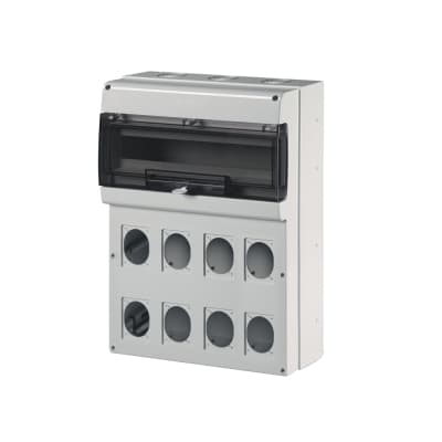 Caja combinada SCAME 672.5822 · para 8 tomacorrientes para empotrar inclinada 16-32A 24 DIN Domino