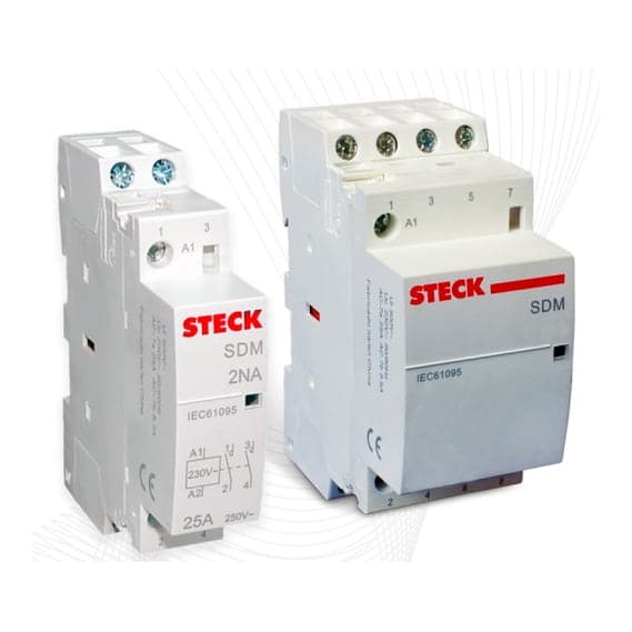 Contactor modular STECK SDM4022M · 4P 40A 2NA+2NC bobina 220VAC